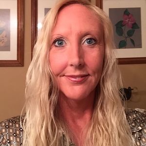 Meet your Posher, Dawn